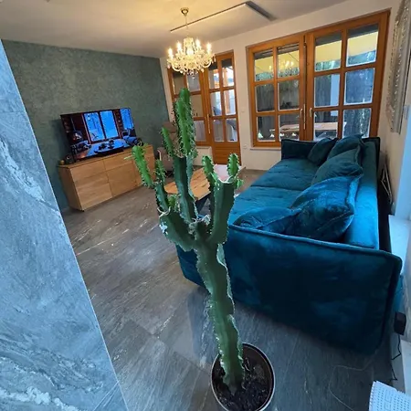 Sisi Banovci Apartment *