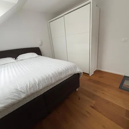 Apartment Sissi Banovci Verzej